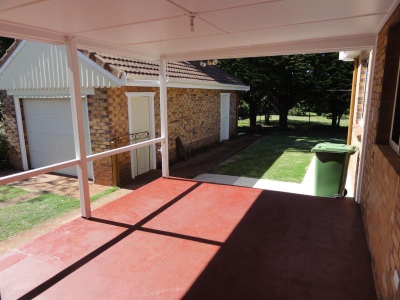 16 Crown, Rangeville QLD 4350