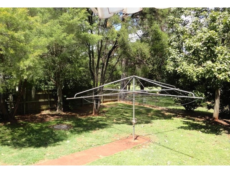 11 Winifred, South Toowoomba QLD 4350