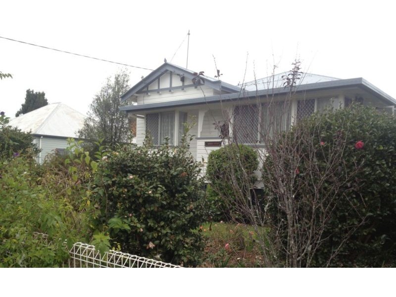 150 Long, South Toowoomba QLD 4350