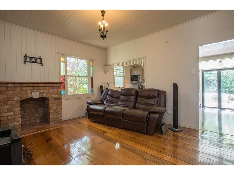 4 Sir Street, North Toowoomba QLD 4350