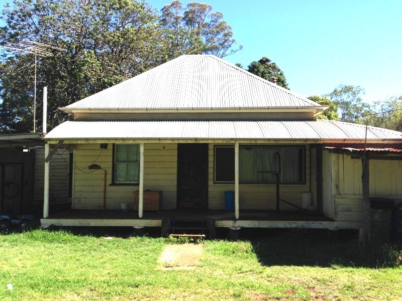 9929 New England Highway, Cabarlah QLD 4352