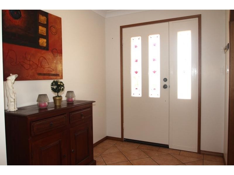 23 Carnation Court, Middle Ridge QLD 4350