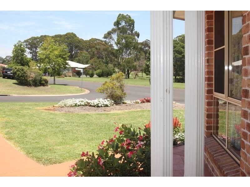 23 Carnation Court, Middle Ridge QLD 4350