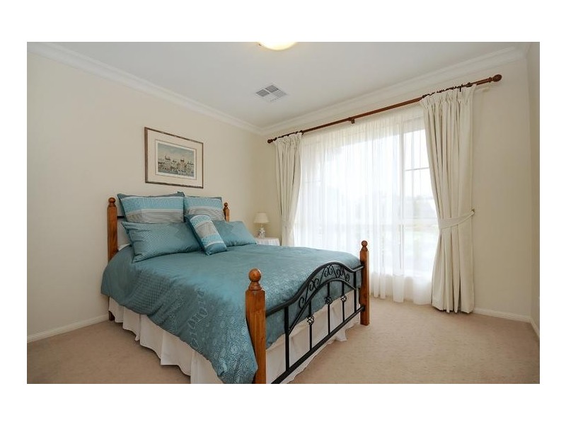 19 Cole Drive, Highfields QLD 4352