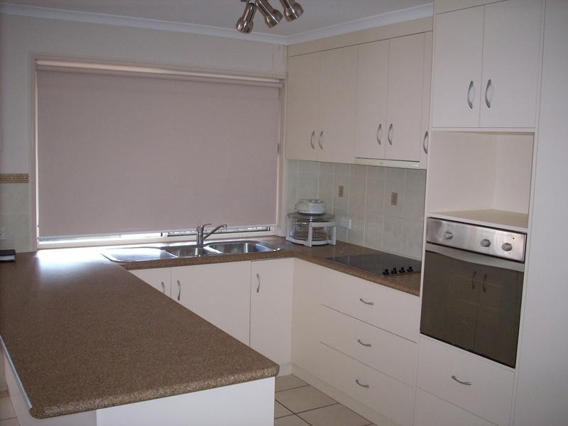 3/320 South, Harristown QLD 4350