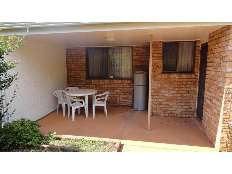 2/80 ALDERLEY STREET, Rangeville QLD 4350