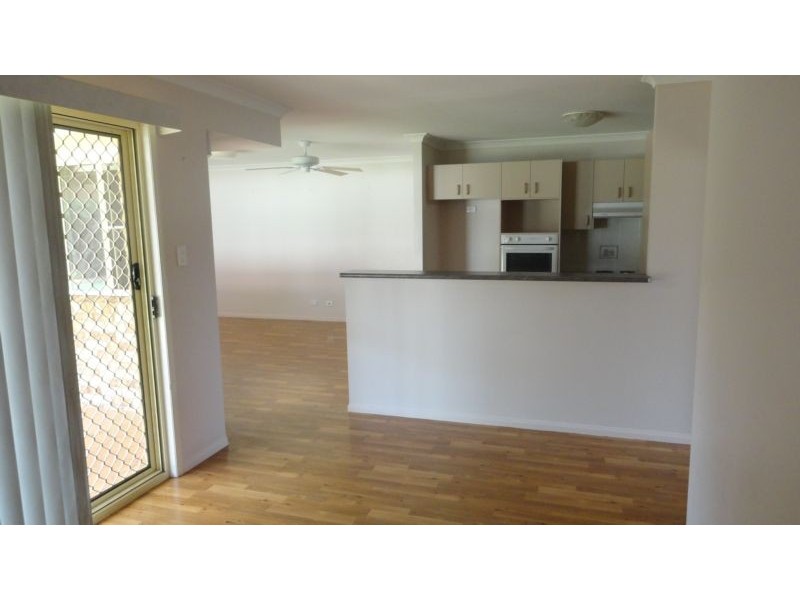 9 Maggie Court, Middle Ridge QLD 4350