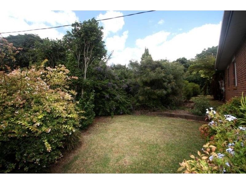 227a West Street, Harristown QLD 4350