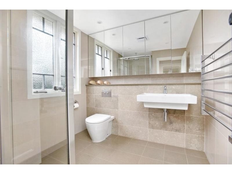 8 Anderson Street, East Toowoomba QLD 4350