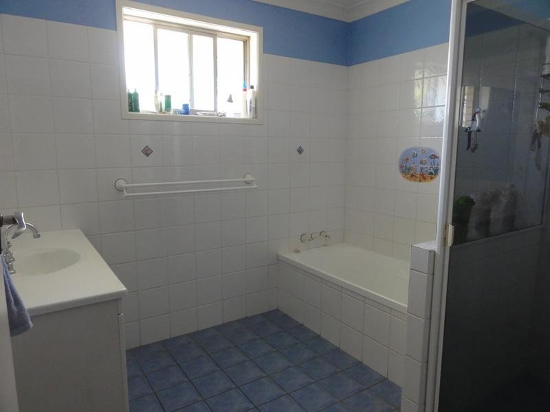 13 Homestead, Harristown QLD 4350