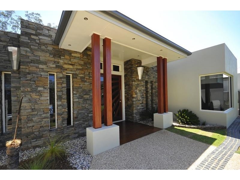 15 Colman Drive, Middle Ridge QLD 4350