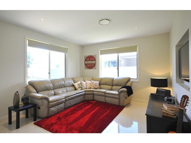 15 Colman Drive, Middle Ridge QLD 4350