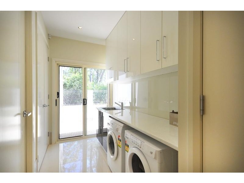 15 Colman Drive, Middle Ridge QLD 4350