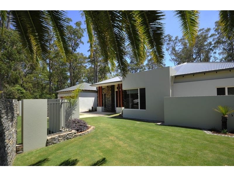 15 Colman Drive, Middle Ridge QLD 4350
