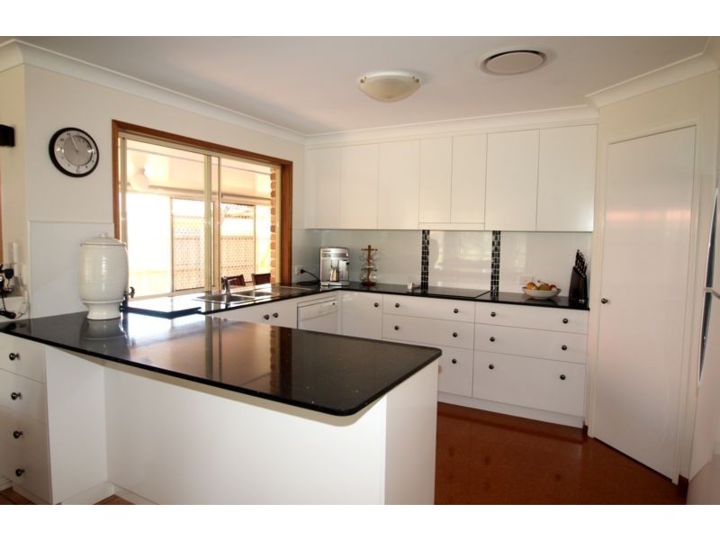 23 CARNATION COURT, Middle Ridge QLD 4350