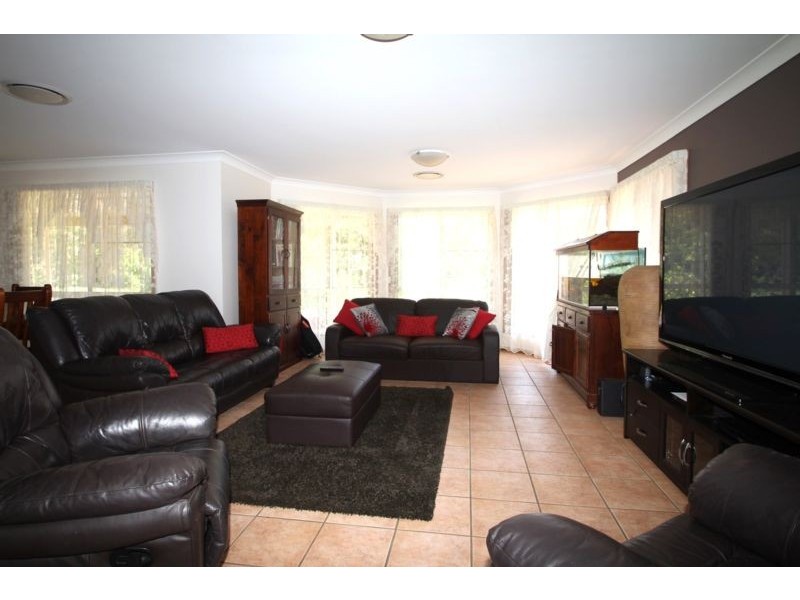 23 CARNATION COURT, Middle Ridge QLD 4350