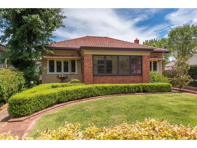 76 Campbell Street, East Toowoomba QLD 4350