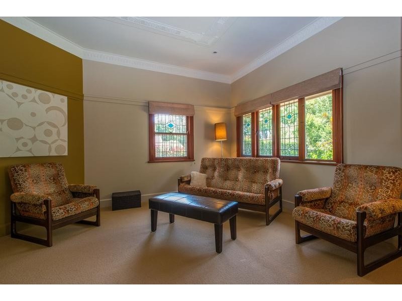 76 Campbell Street, East Toowoomba QLD 4350