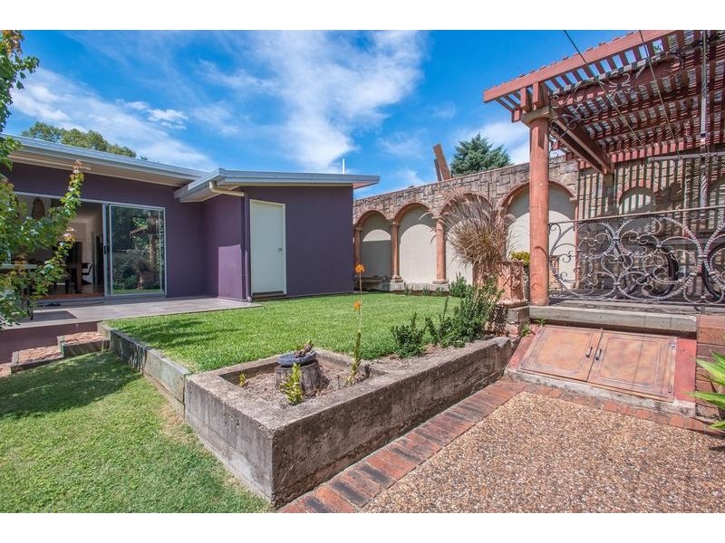 76 Campbell Street, East Toowoomba QLD 4350