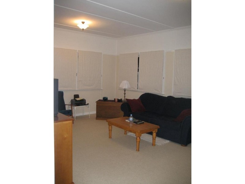 1 SOMME STREET, North Toowoomba QLD 4350