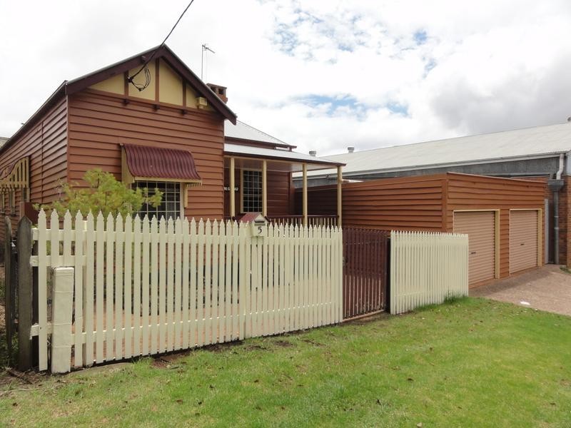 5 Grange, Toowoomba City QLD 4350