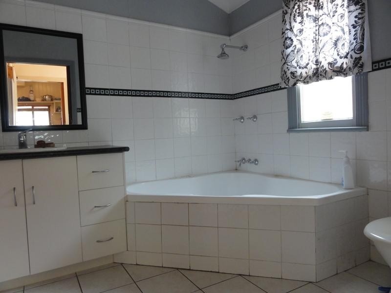 5 Grange, Toowoomba City QLD 4350