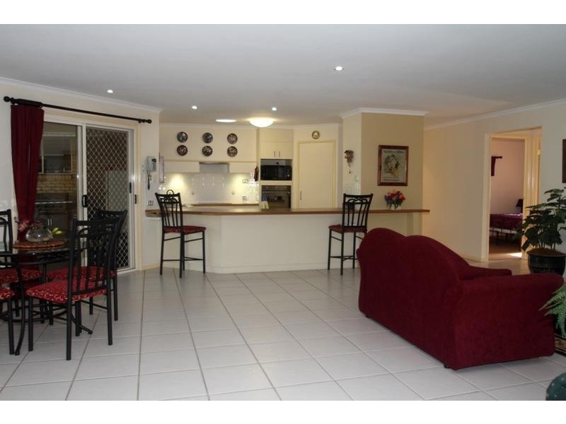 27 Stratford Drive, Wyreema QLD 4352