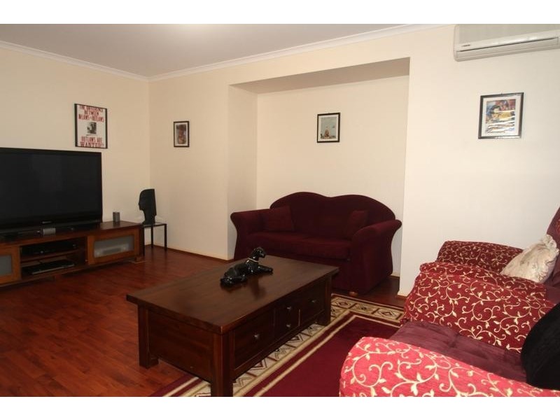 27 Stratford Drive, Wyreema QLD 4352