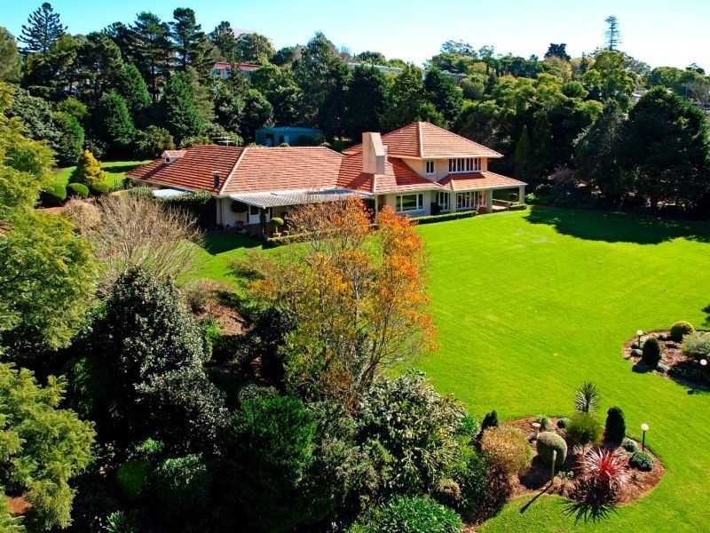 11 Old Toll Bar Road, East Toowoomba QLD 4350