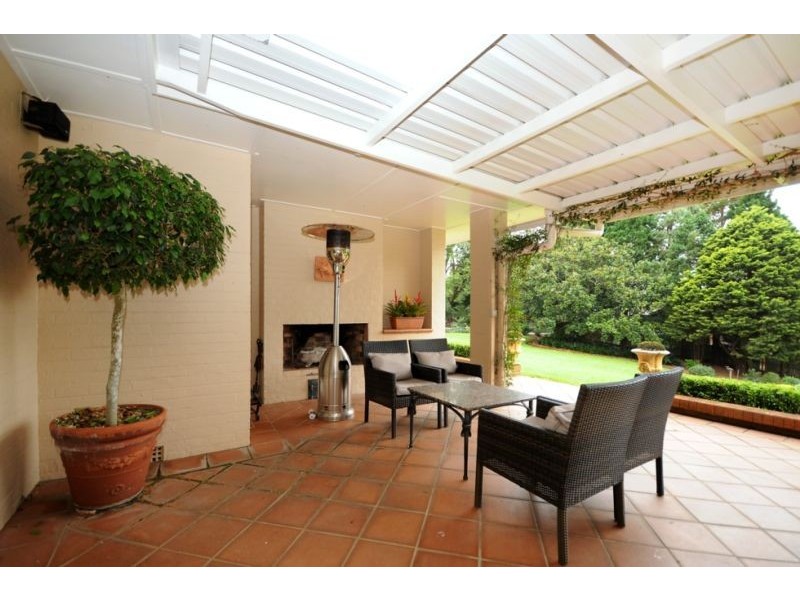 11 Old Toll Bar Road, East Toowoomba QLD 4350
