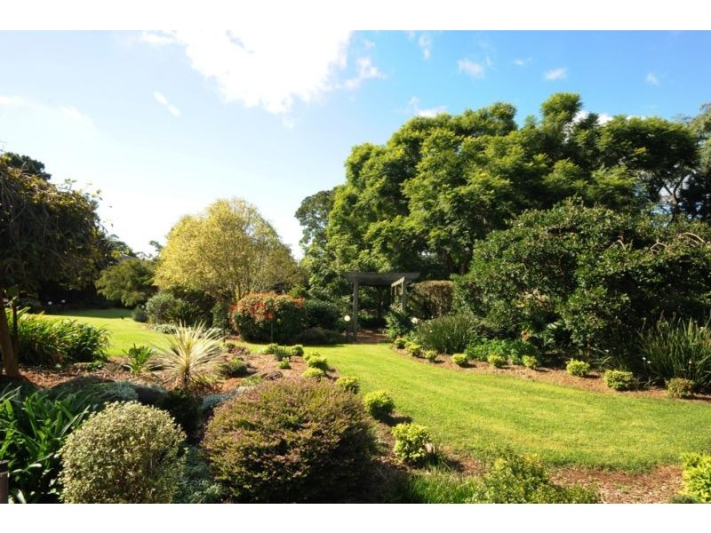 11 Old Toll Bar Road, East Toowoomba QLD 4350