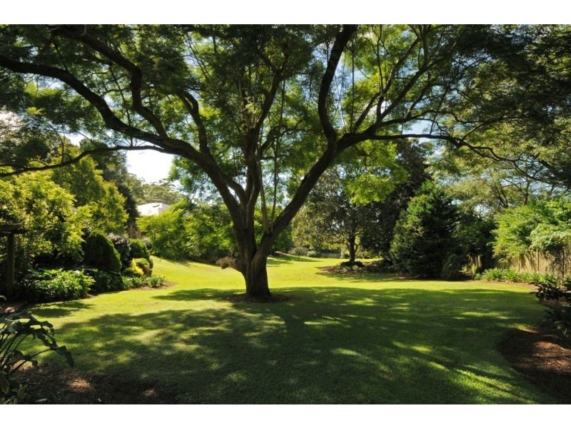 11 Old Toll Bar Road, East Toowoomba QLD 4350