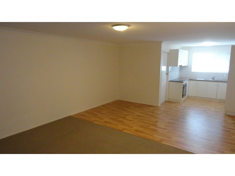 1/21 Hampton Street, Newtown QLD 4350