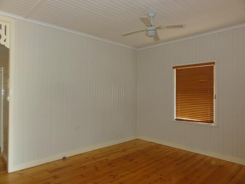 9 Raff Street, North Toowoomba QLD 4350