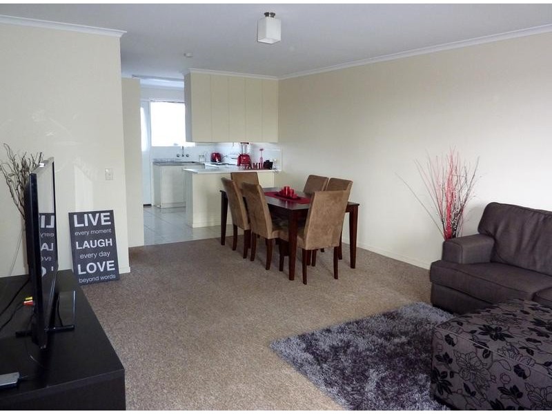 2/44 Noll Street, Kearneys Spring QLD 4350