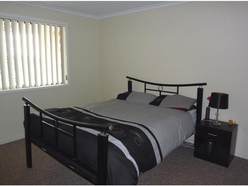 2/44 Noll Street, Kearneys Spring QLD 4350