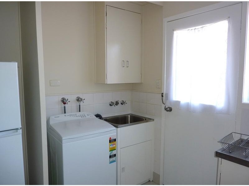 2/44 Noll Street, Kearneys Spring QLD 4350