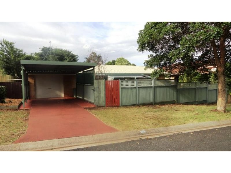 29 Nellie Street, Centenary Heights QLD 4350