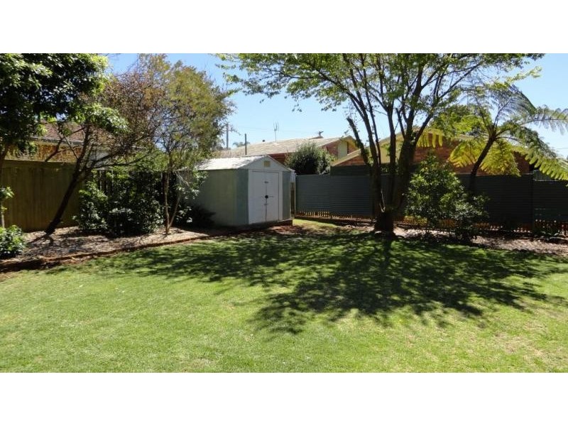 29 Nellie Street, Centenary Heights QLD 4350