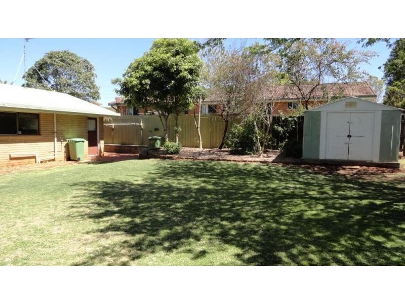 29 Nellie Street, Centenary Heights QLD 4350