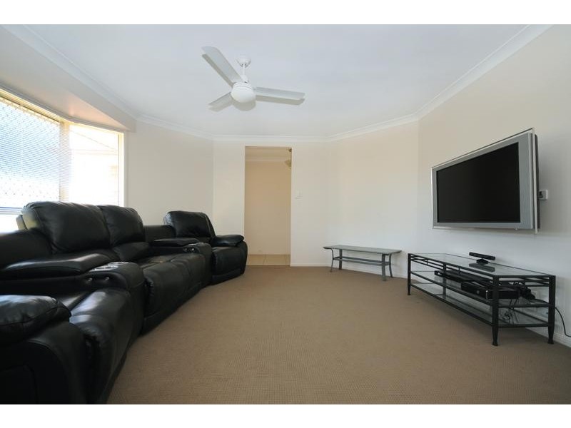 15 OLDFIELD STREET, Middle Ridge QLD 4350