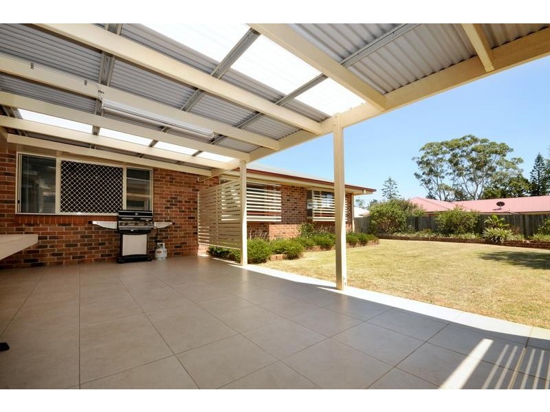 15 OLDFIELD STREET, Middle Ridge QLD 4350