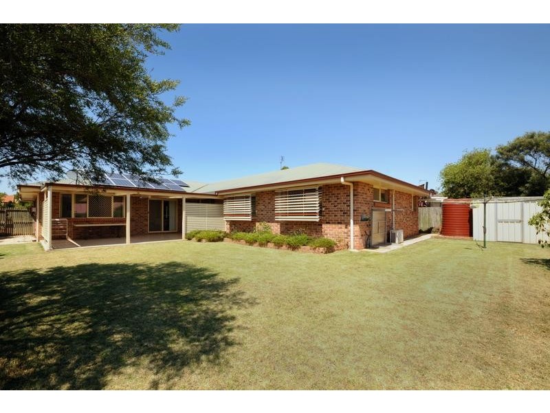 15 OLDFIELD STREET, Middle Ridge QLD 4350