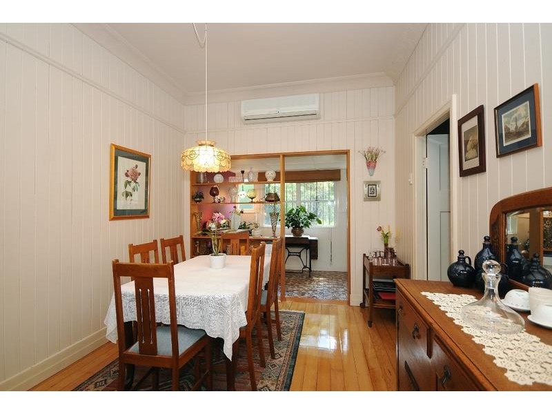 88 Mackenzie Street, Mount Lofty QLD 4350