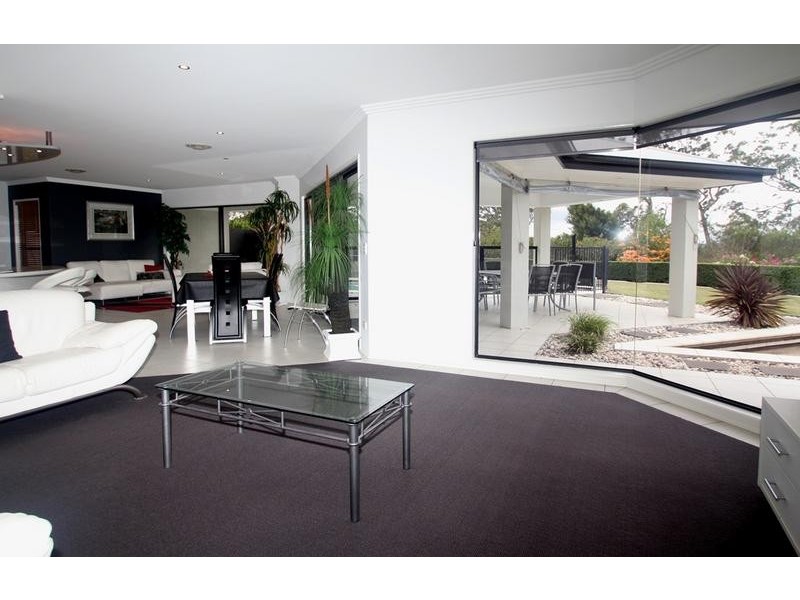3 Ryans Drive, Cotswold Hills QLD 4350