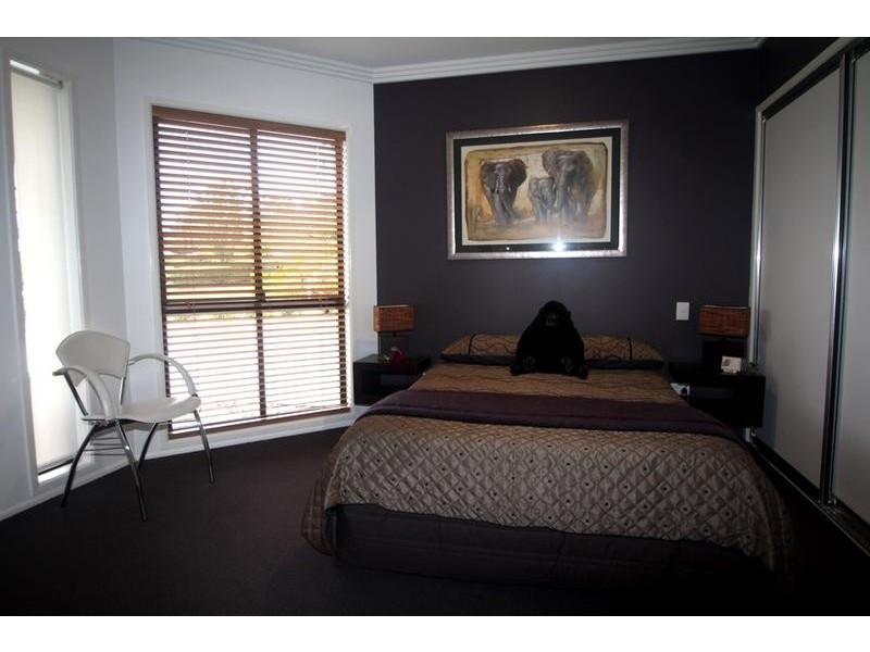 3 Ryans Drive, Cotswold Hills QLD 4350