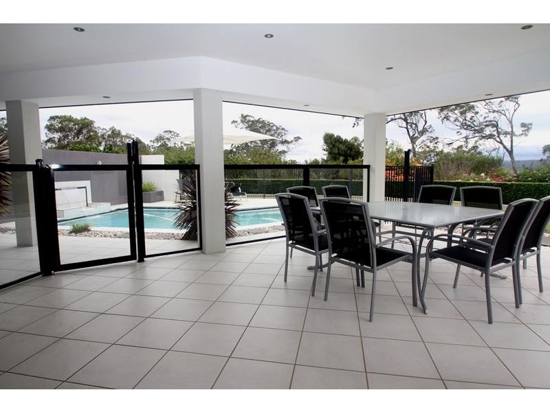 3 Ryans Drive, Cotswold Hills QLD 4350
