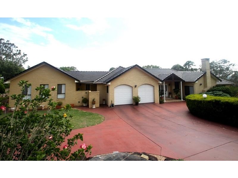 1 Abif Street, Cotswold Hills QLD 4350