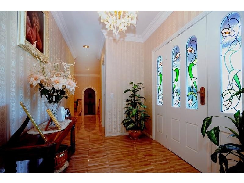 1 Abif Street, Cotswold Hills QLD 4350