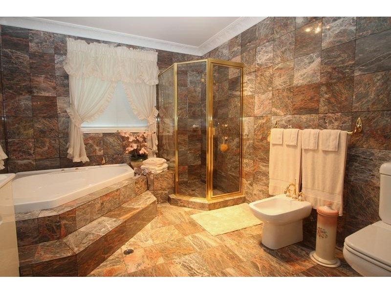 1 Abif Street, Cotswold Hills QLD 4350